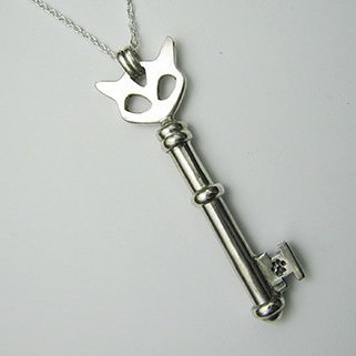 銀の笛、猫の鍵、猫の笛